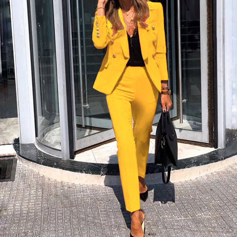 Women's Two-Piece Suit - Set with Blazer and Trousers