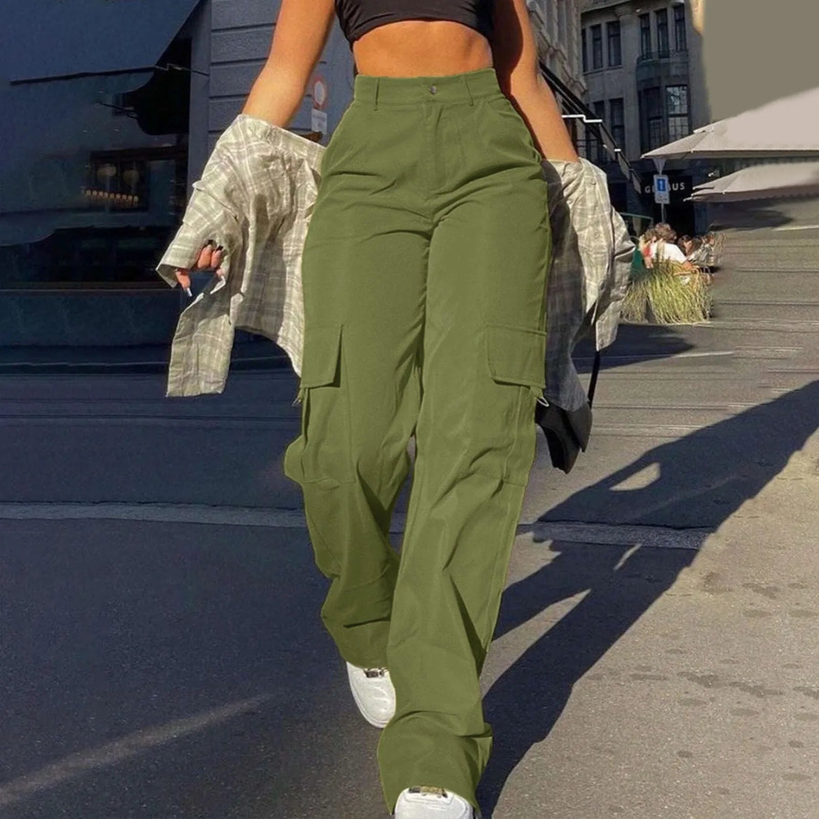 Women's Cargo Pants - Loose Fit with High Waist and Pockets